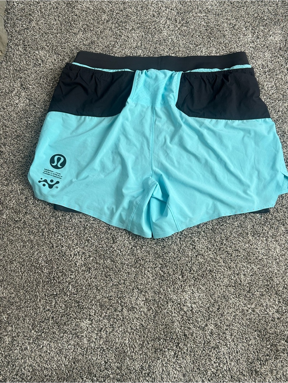 Fast and Free Road to Trail Lined Shorts Lululemon Men’s XL Light Blue Running